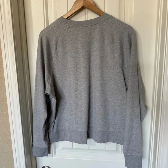 Vuori Recycled Polyester Elastane Heather Gray Raglan Crewneck Sweatshirt Medium - Picture 6 of 8
